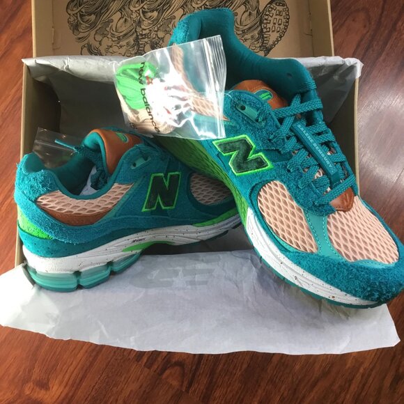 Salehe Bembury x New Balance 2002R Water Be The Guide Men\'s Size 10 main image 13